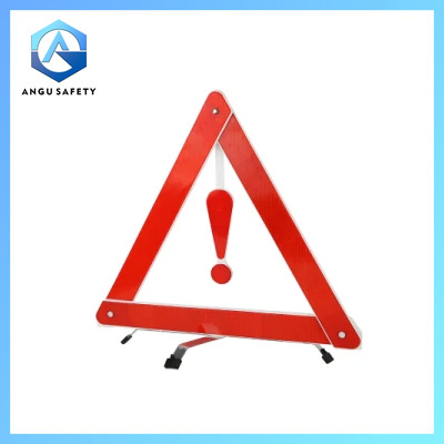 Triangle Reflector Warning Kit